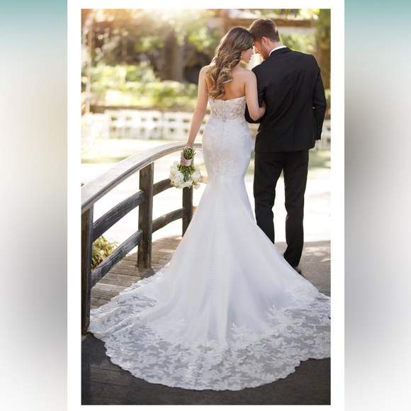 ESSENCE OF AUSTRALIA WEDDING GOWN - NWT - BEST OFFER ACCEPTED - Picture 2 of 12